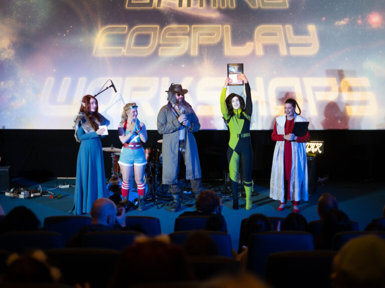 Vinnere av cosplaykonkurransen på Fredrikstad SciFi Festival 2021